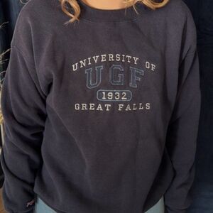 Vintage Montana Women's Athletic Crew Neck Sweatshirt, Navy Size Small